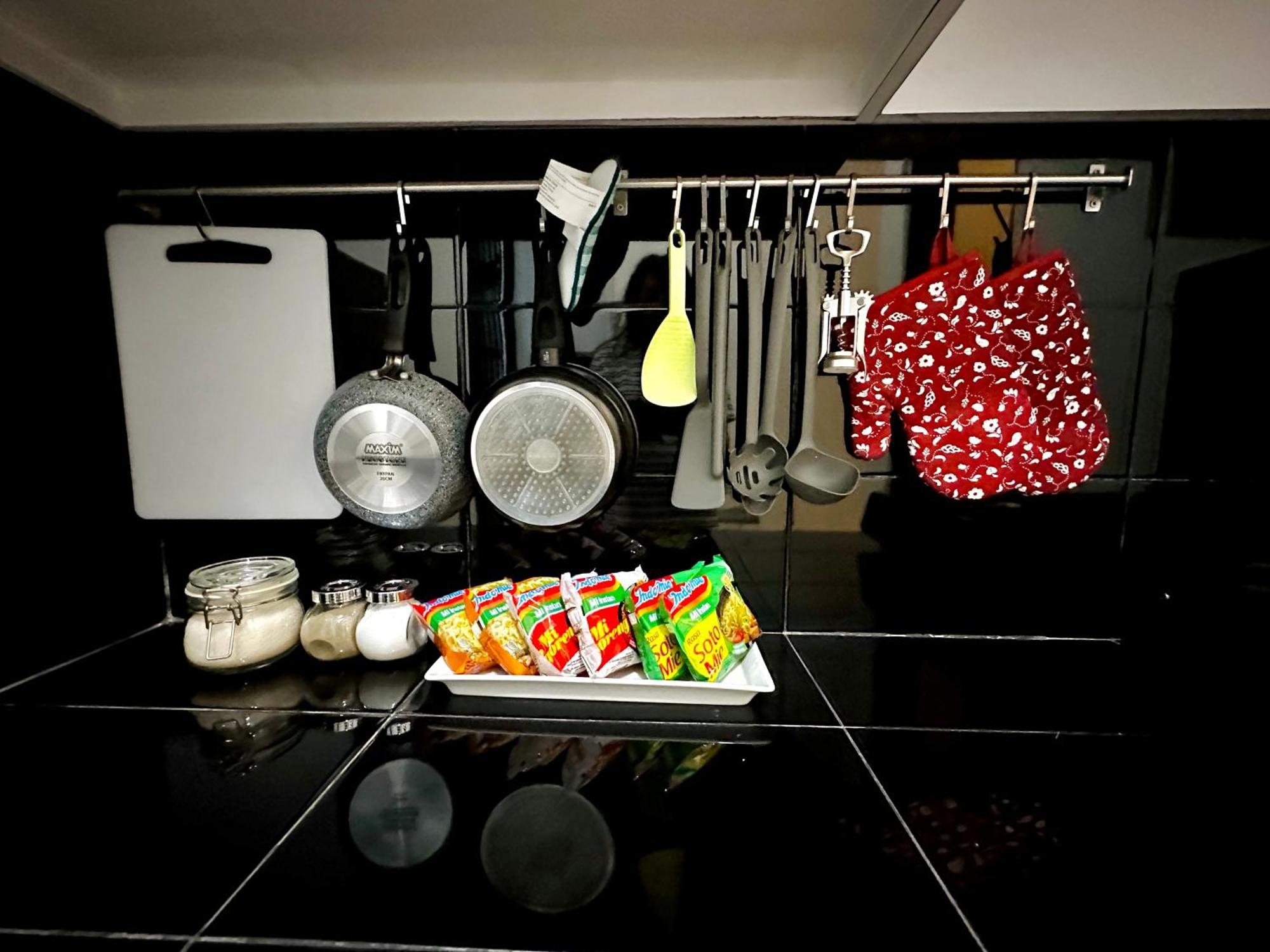 4-Bedroom Home In South Jakarta Nuansa Swadarma Residence By Le Ciel Hospitality 외부 사진